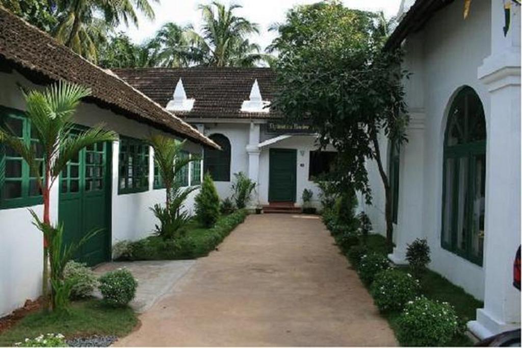 Elphinstone Residency Bed & Breakfast Kochi Exterior foto