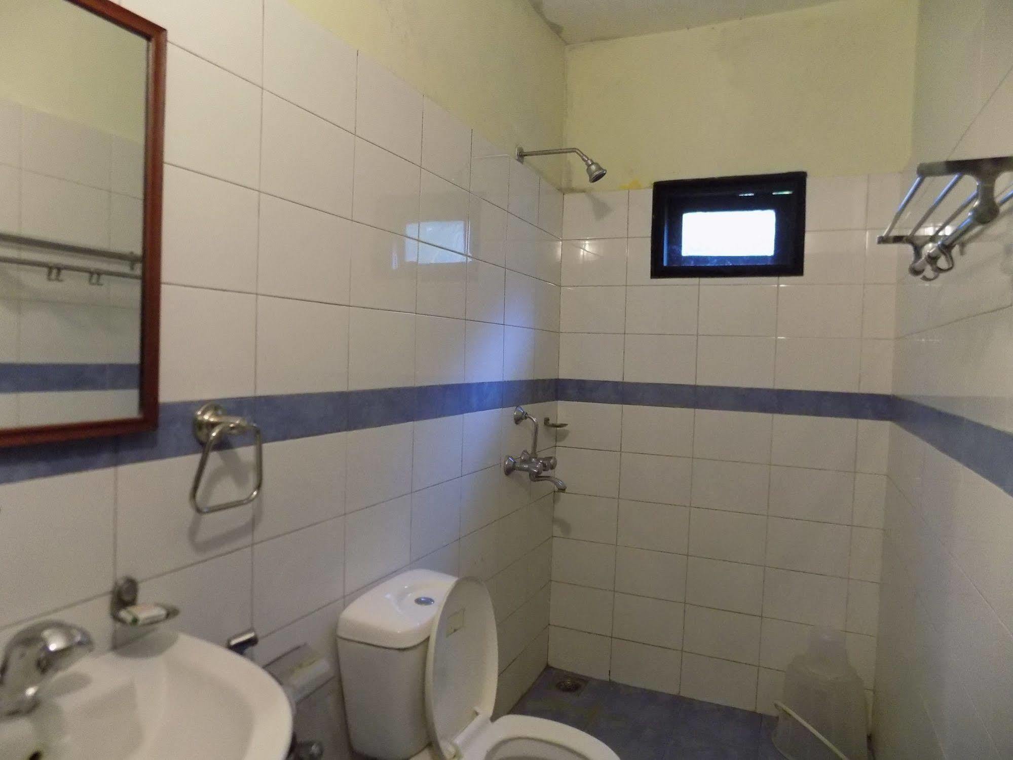 Elphinstone Residency Bed & Breakfast Kochi Exterior foto