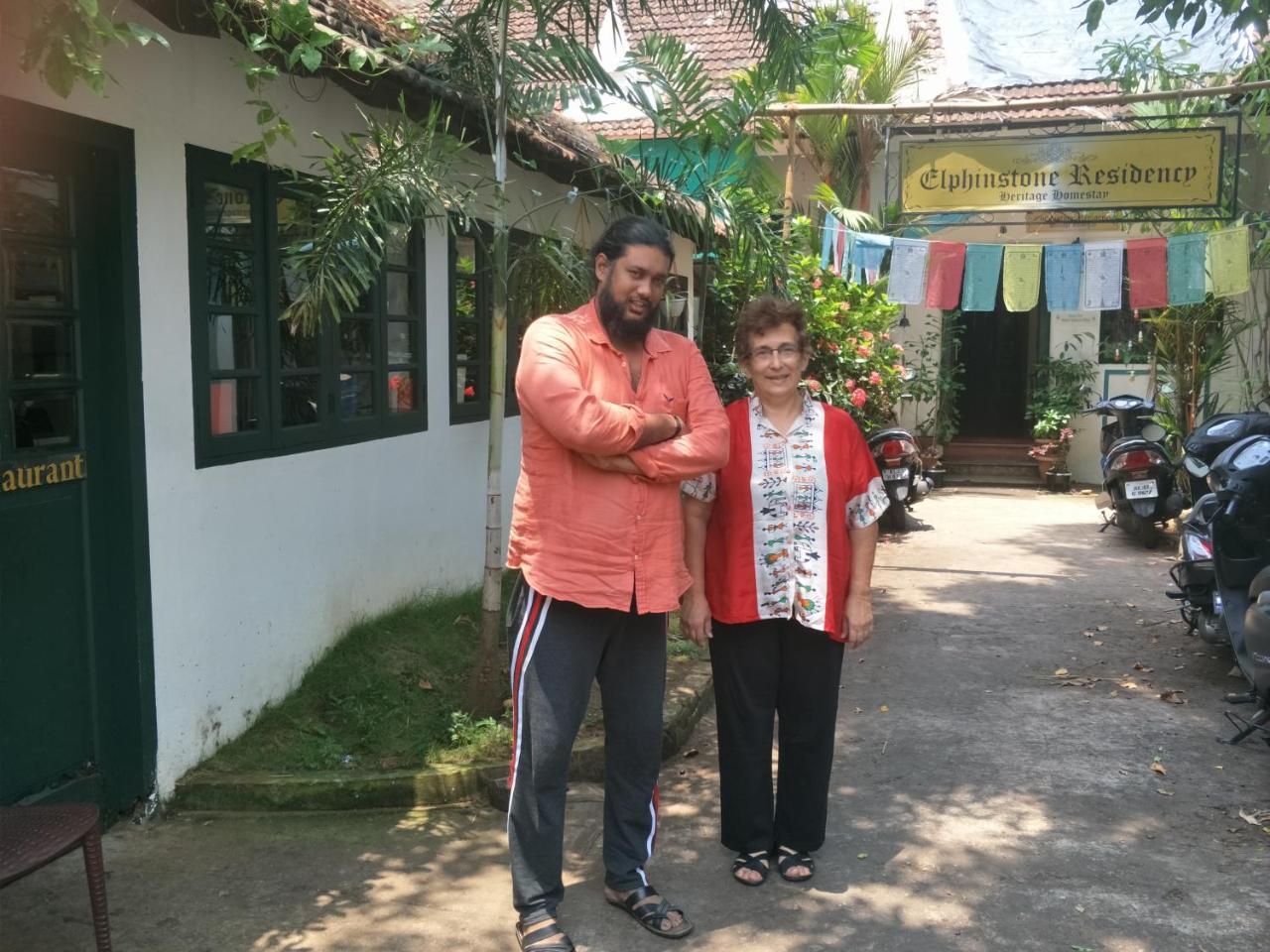 Elphinstone Residency Bed & Breakfast Kochi Exterior foto